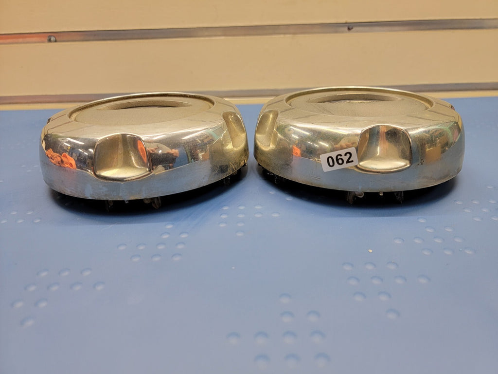 2002 - 2008 Ford Explorer wheel Center Hub Caps Set OEM