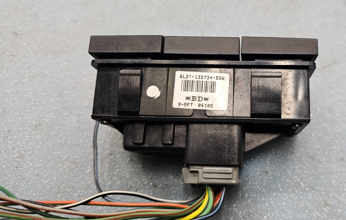 🔥2006–2010 Explorer Mountaineer Heated Seat Switch Control OEM