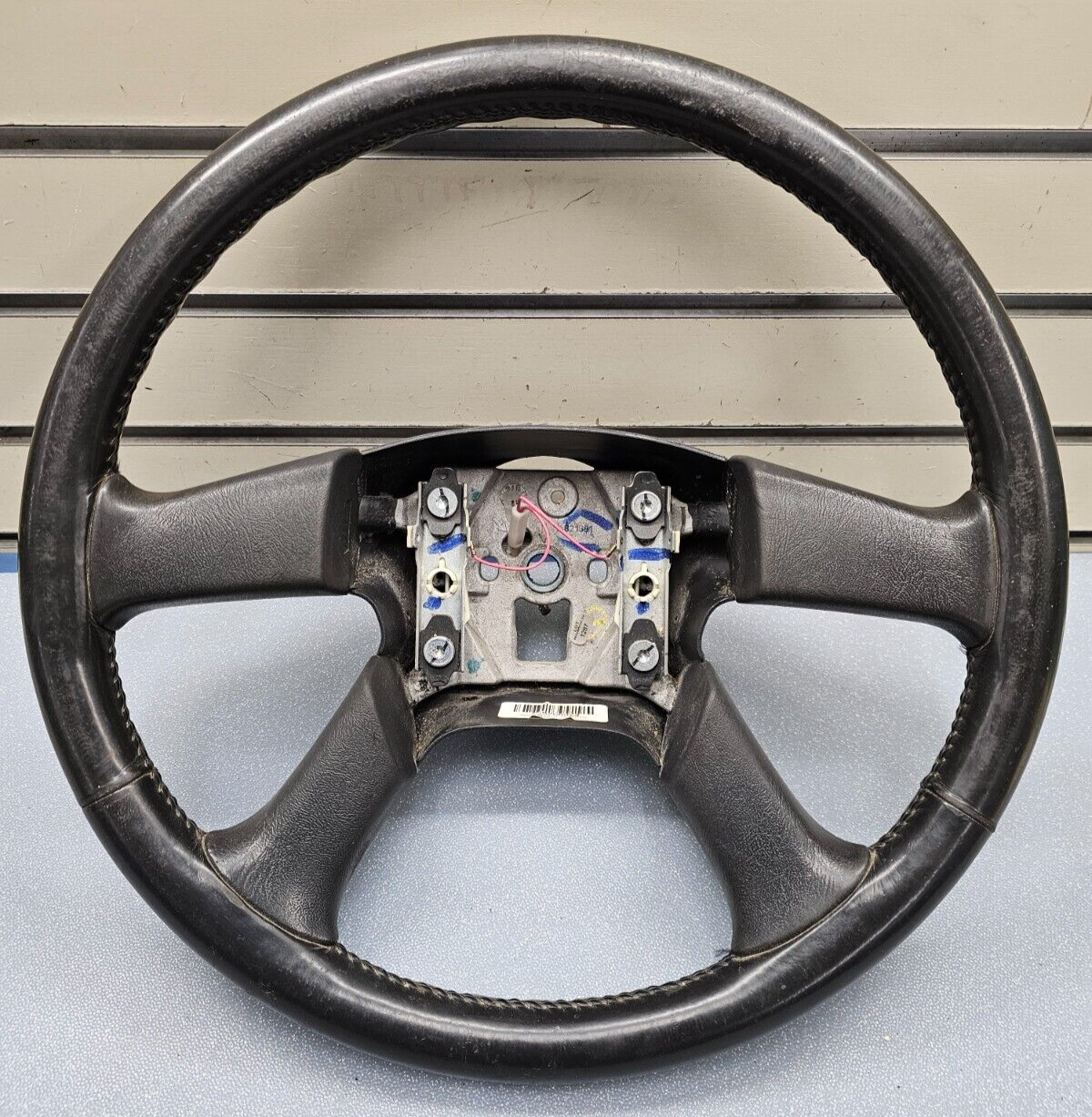 🔥03-06 Chevy Tahoe Yukon Escalade Left Driver Steering Wheel Column Cover BLACK
