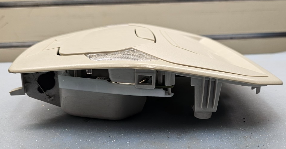 🔥13-19 Ford Escape Overhead Roof Console Dome Light Assembly LIGHT TAN