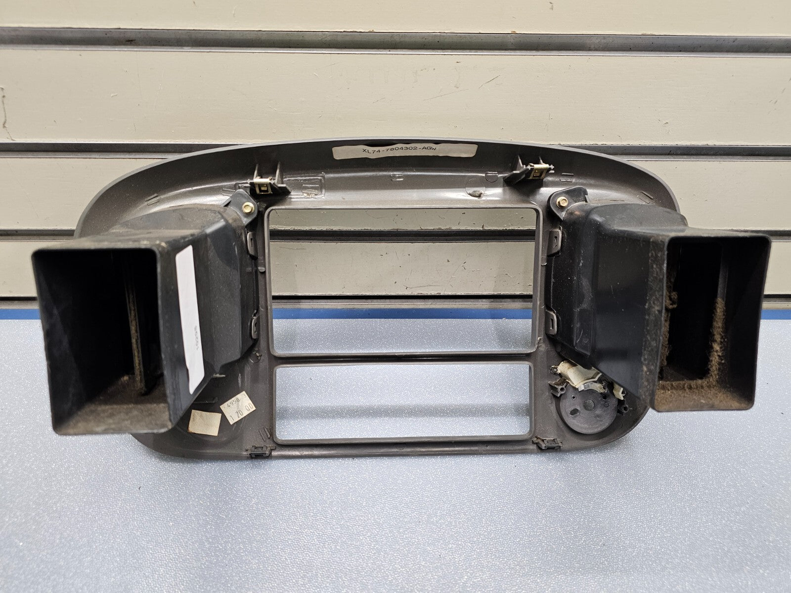 🔥97-03 Ford F150 Center Dash Radio Climate Trim Stereo BEZEL Panel Line GRAY