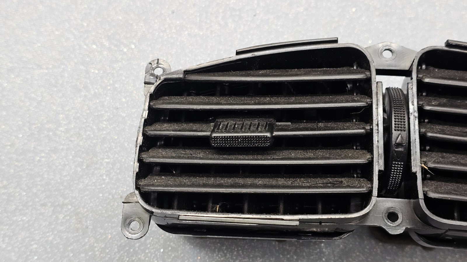 🔥01-06 Hyundai Santa Fe Dash Center Air Vent A/C AC Heater Panel Black OEM