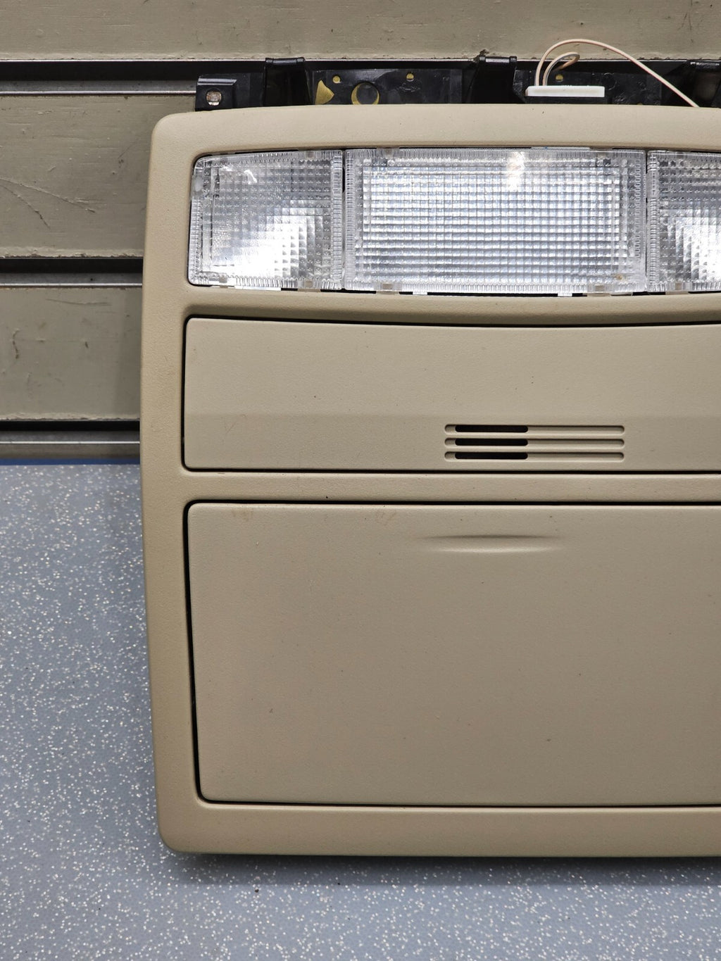 07-11 Toyota Camry Overhead Console Dome Map Light Lamp Storage Assembly TAN