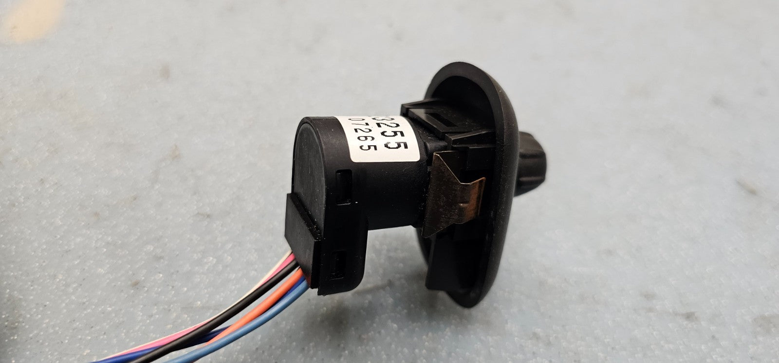 🔥02-09 TRAILBLAZER ENVOY A LEFT DRIVER POWER MIRROR DOOR CONTROL SWITCH BLACK