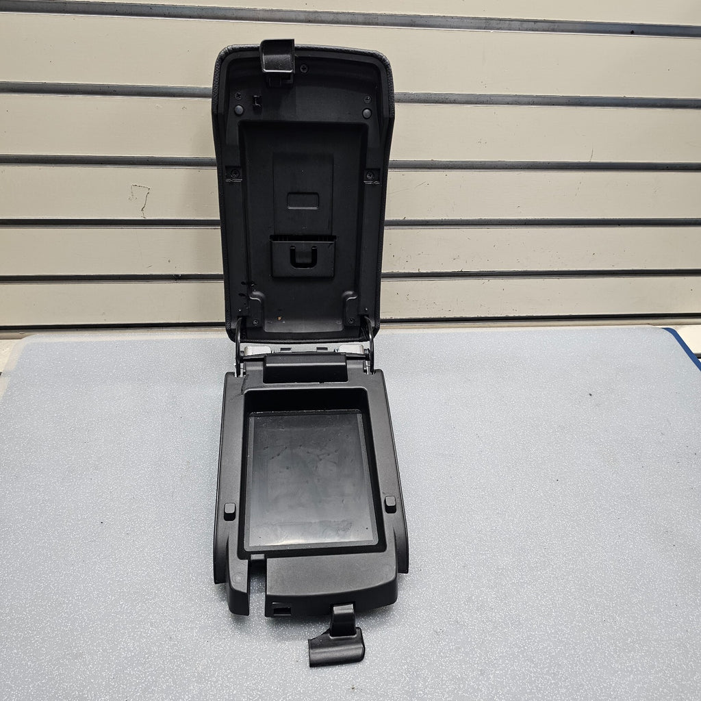 🔥10-14 LEGACY OUTBACK CENTER CONSOLE ARMREST LID COVER TOP PAD ASSEMBLY BLACK