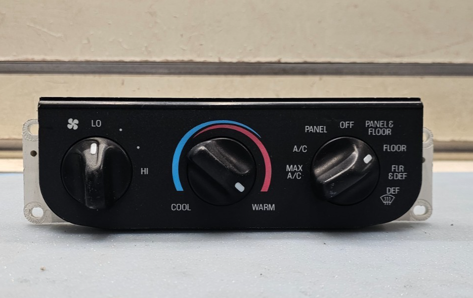 97-03 Ford F150 Expedition Heater AC Climate Control Panel Dash Unit Temperature