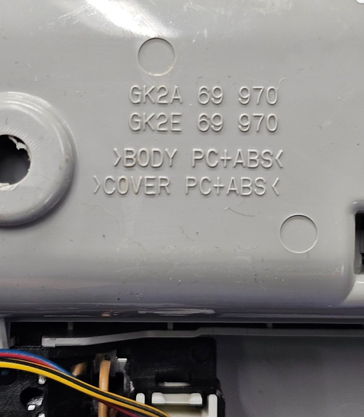 03-08 MAZDA 6 RX8 OVERHEAD ROOF CONSOLE MAP DOME LIGHT STORAGE ASSEMBLY LT GRAY