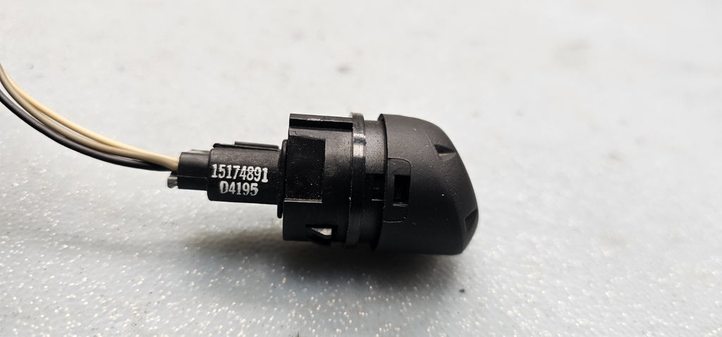 🔥04-12 Colorado Canyon Center Dash Hazard Warning Flasher Light Switch Assembly