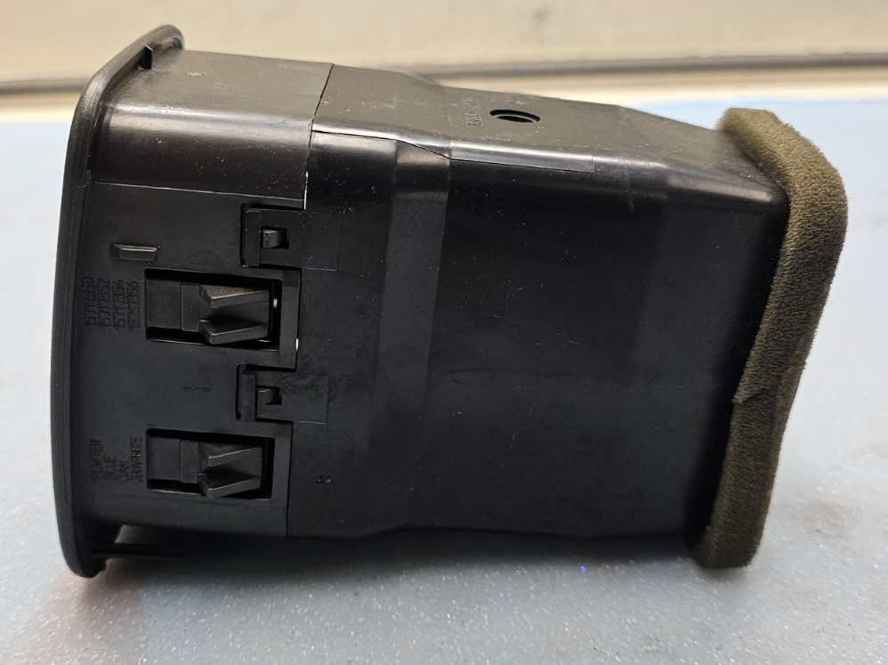 🔥99-06 Silverado Tahoe Dash Right Passenger Air Vent A/C AC HVAC Heater Black
