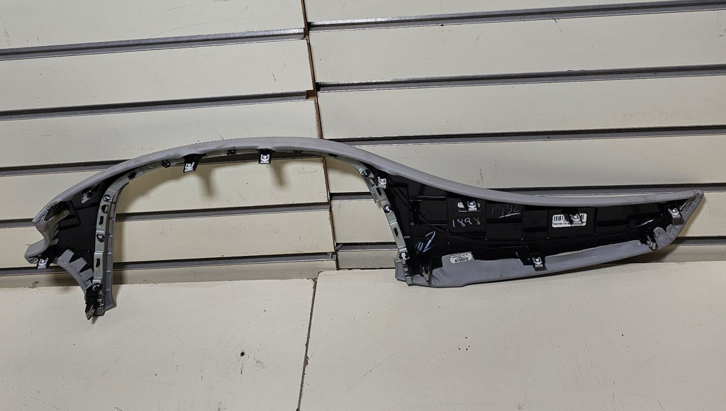 🔥17-20 CHEVROLET TRAX LS FRONT DASH PANEL TRIM BEZEL TOUCH DISPLAY RIGHT Side