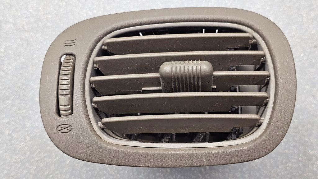 🔥 01-07 Grand Caravan Town Country Dash Left Driver Master Air Vent Heater Tan