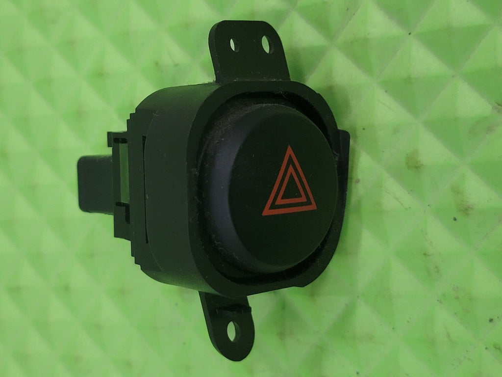 🔥2005-2007 Nissan Pathfinder Hazard Lights Switch Unit Control Factory OEM SW53