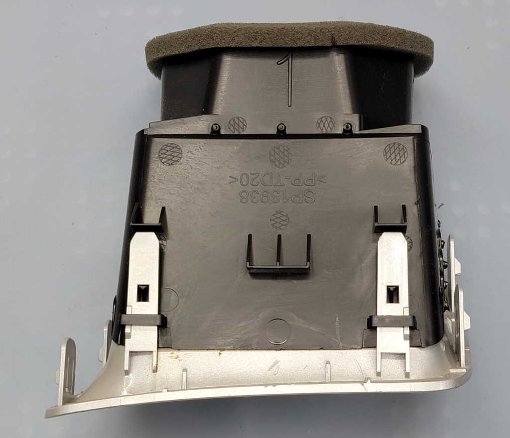 🔥10-17 EQUINOX DASH RIGHT PASSENGER AC A/C HVAC Outer AIR VENT HEATER SILVER