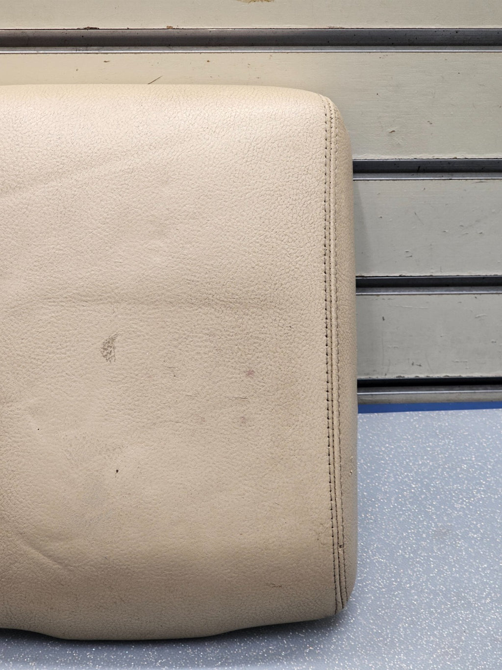 🔥99-04 Land Rover Discovery Center Console Leather Armrest Top Lid Assembly Tan