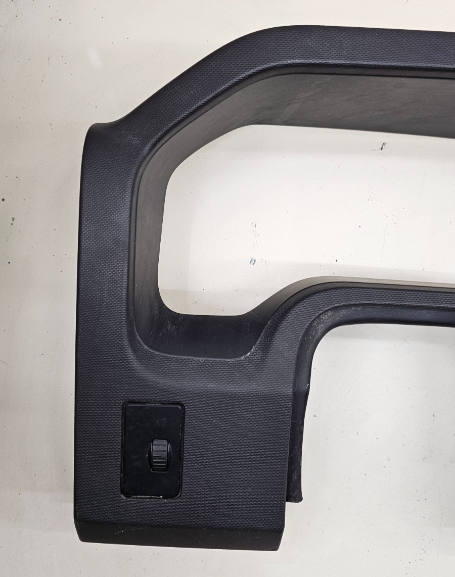 09-14 Ford E150 E250 Dash Instrument Cluster speedometer Trim Bezel Panel Black