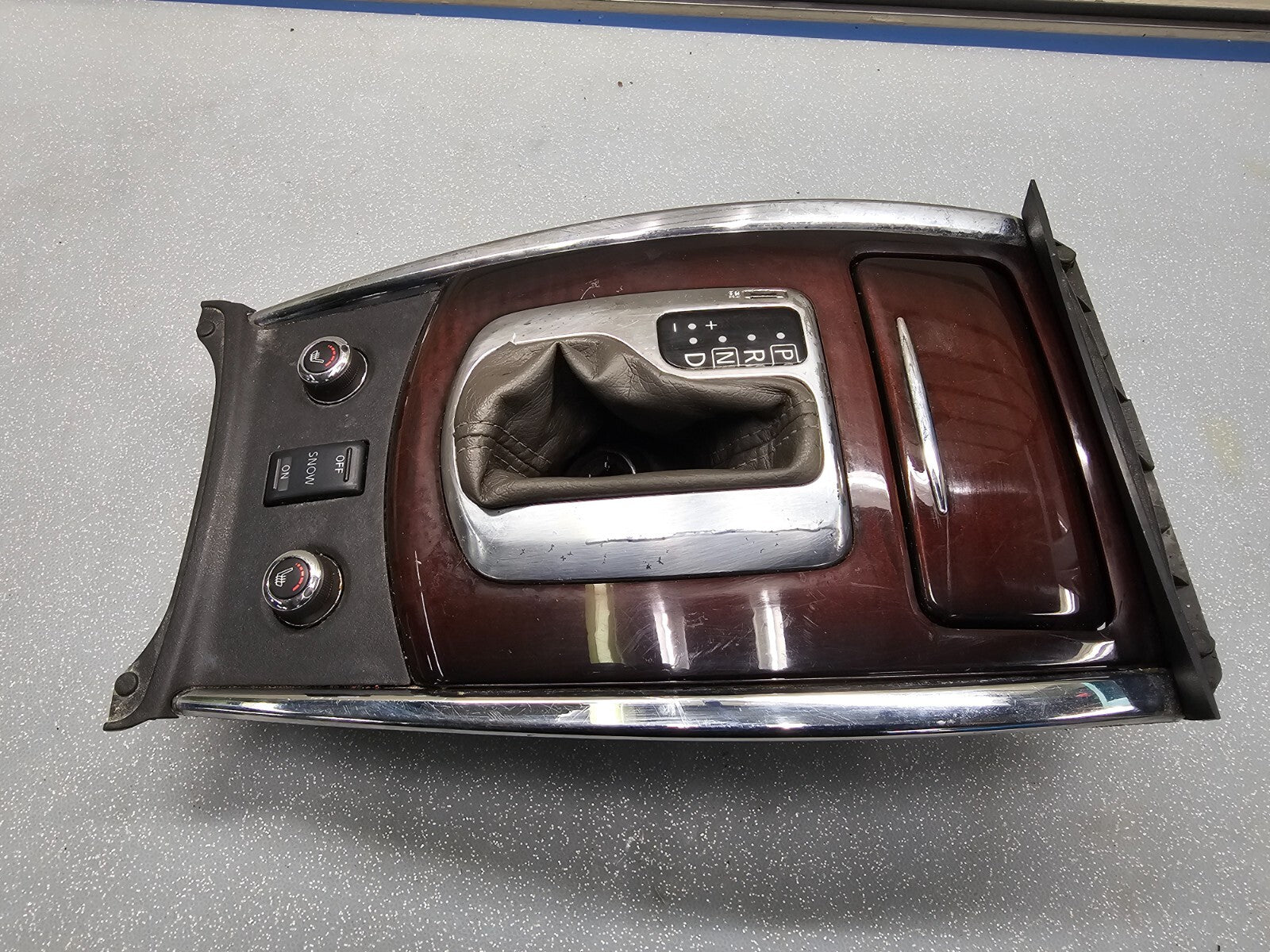 🔥09-13 Infiniti G37 Convertible Center Console Gear Shifter Trim Bezel Wood OEM
