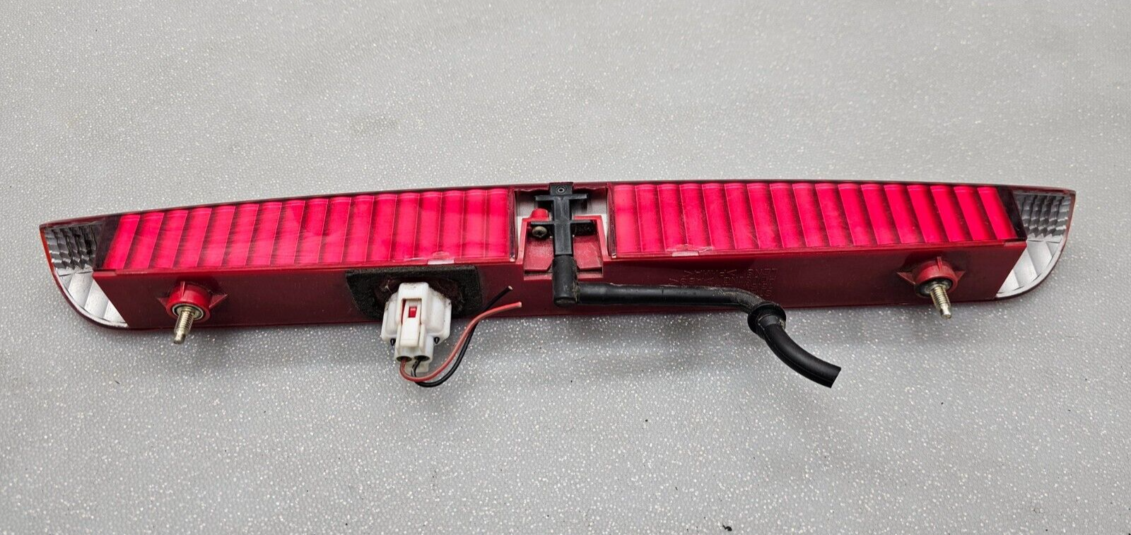 🔥2003-2007 Nissan Murano Rear 3rd Third Brake Light High Mount OEM