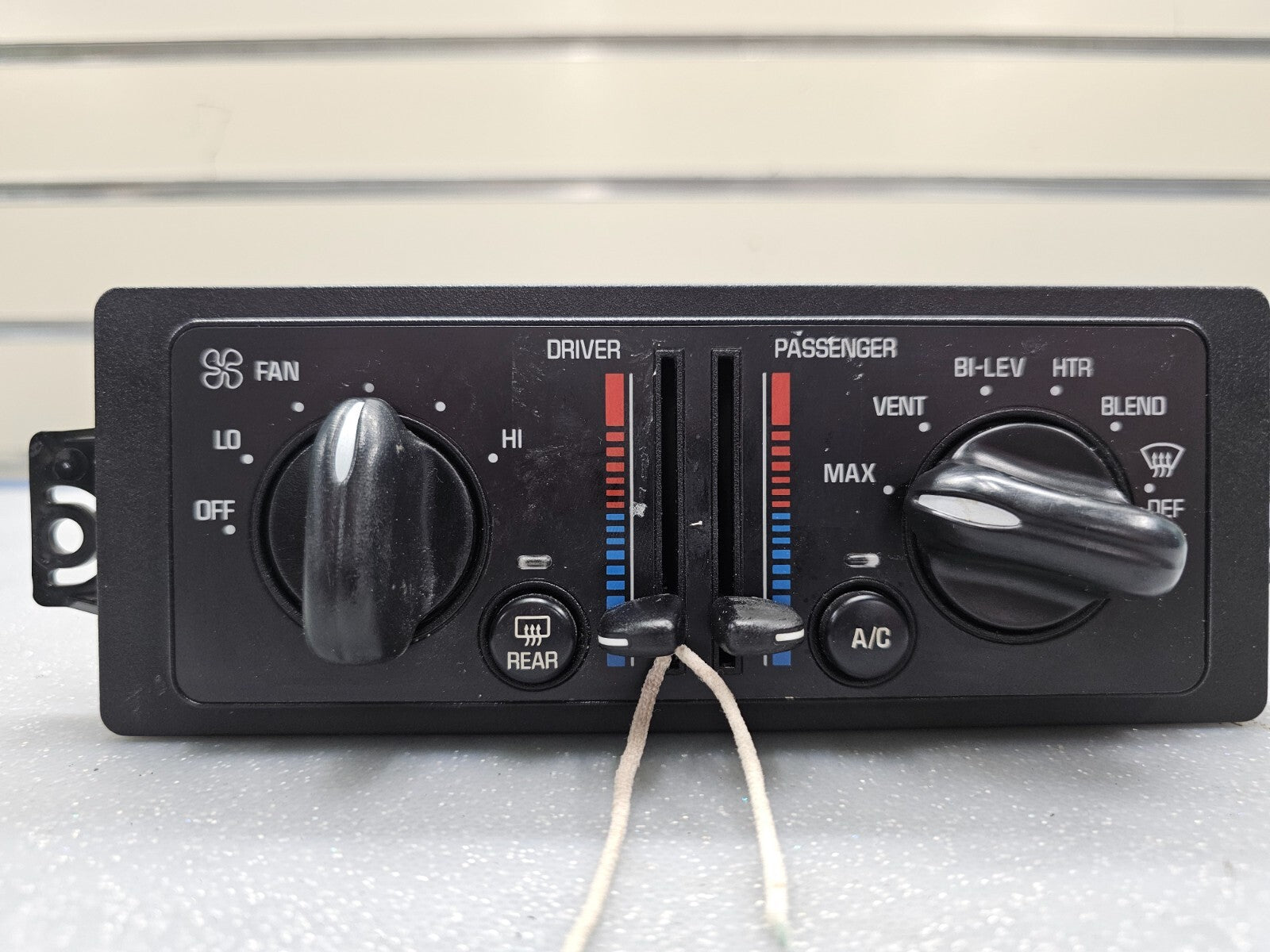 🔥00-05 Buick Regal Century Dash Climate Control Heater Temperature Conditioning