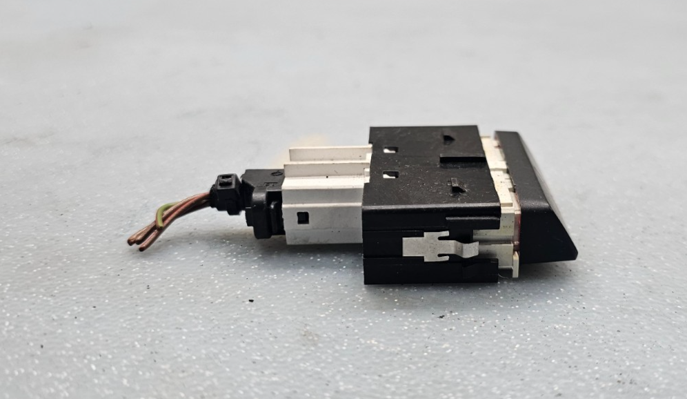 🔥12-15 VW PASSAT DASH HAZARD EMERGENCY FLASHER WARNING SWITCH  BLACK OEM