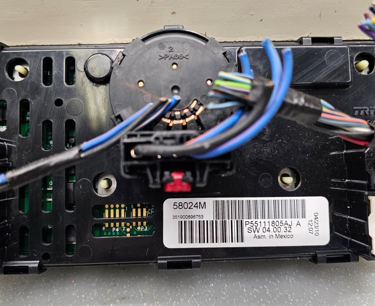 08-10 Grand Caravan Town Country Dash AC Heater Climate Temperature Control Unit