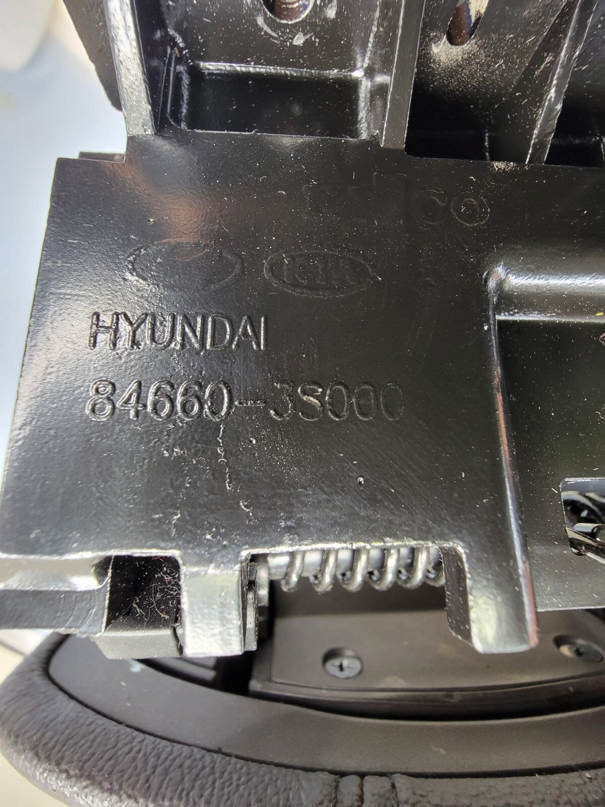 🔥11-14 HYUNDAI SONATA CENTER CONSOLE ARM REST ARMREST LID COVER TOP BLACK OEM