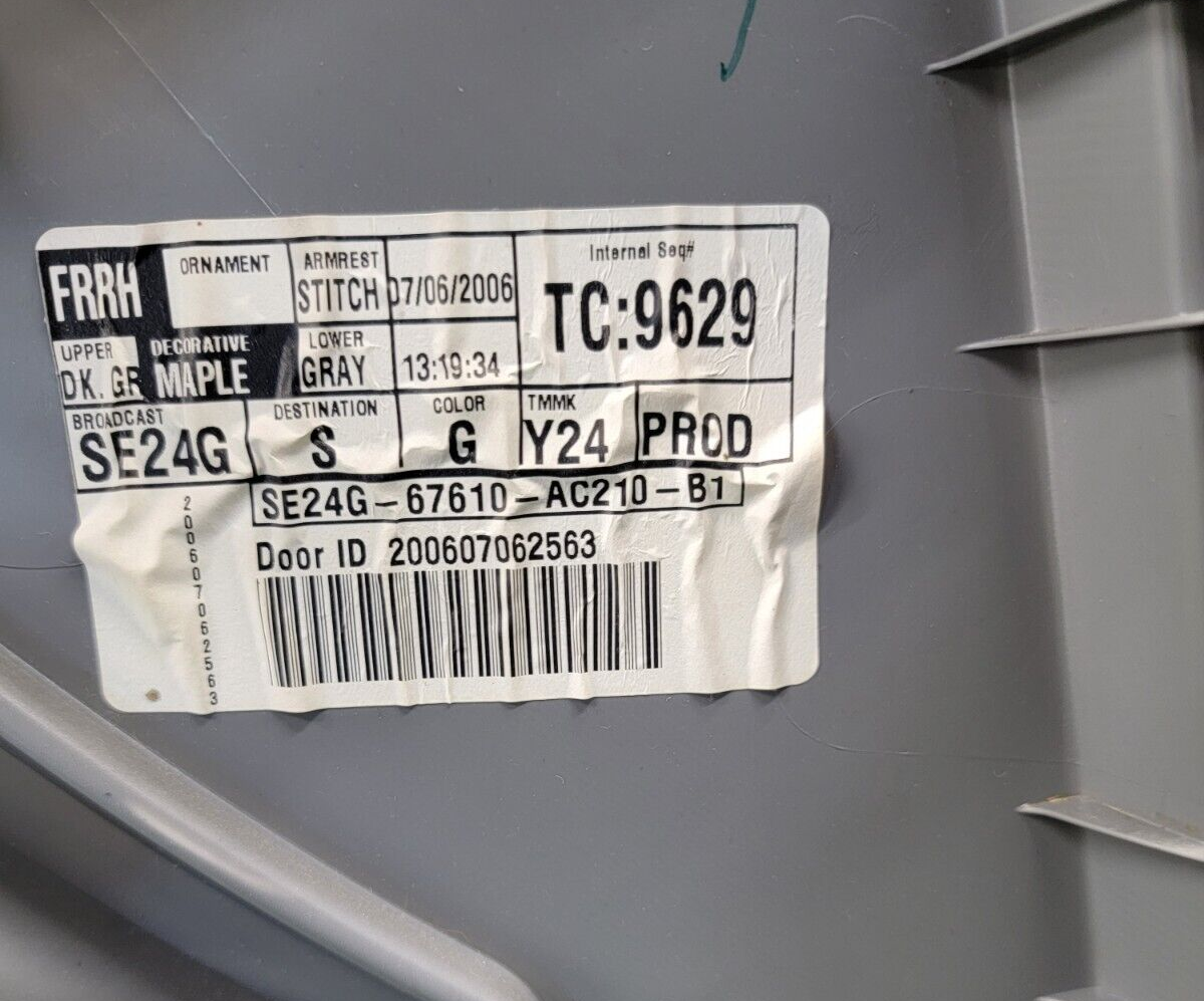 🔥2005-2012 Toyota Avalon LMTD Front Door Trim Panel RH Right Passenger Gray