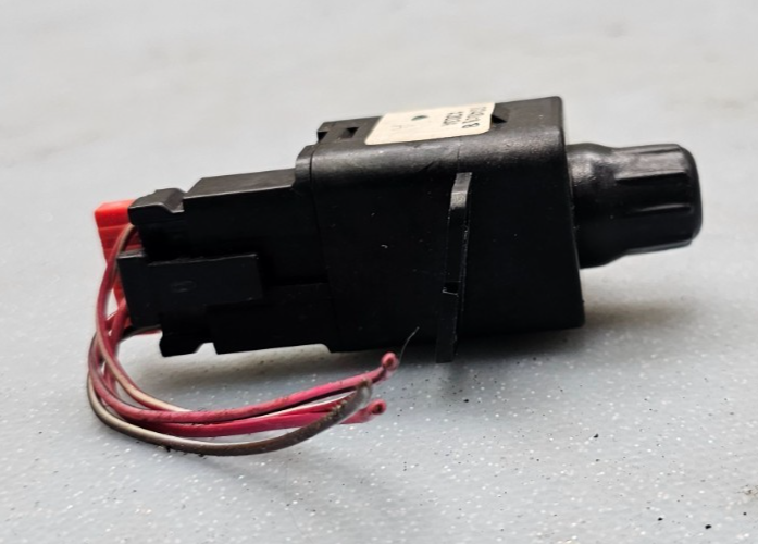 🔥04-08 GRAND PRIX DASH INSTRUMENT PANEL DIMMER LIGHT SWITCH CONTROL BLACK