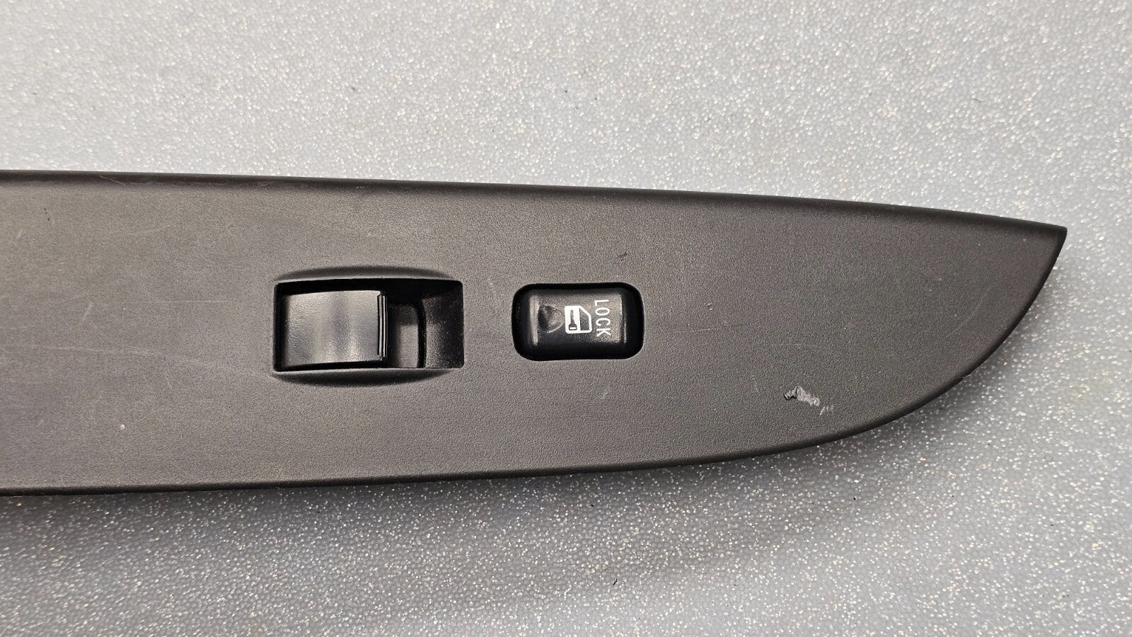 🔥08-14 Mitsubishi Lancer Galant Front Right Passenger Window Switch Panel Black