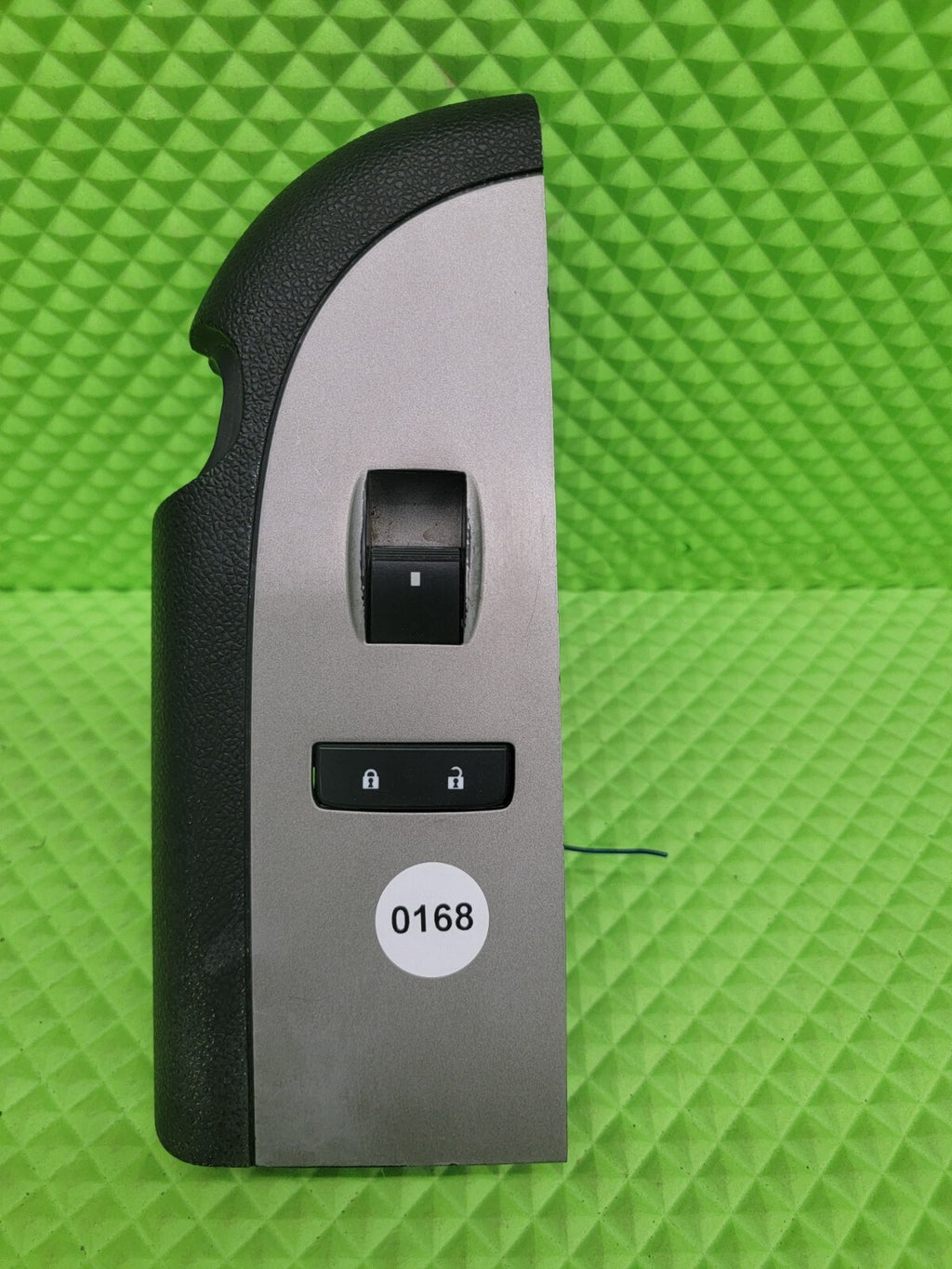 07-10 CHEVY SILVERADO GMC PASSENGER RIGHT SIDE POWER WINDOW SWITCH SILVER WS47