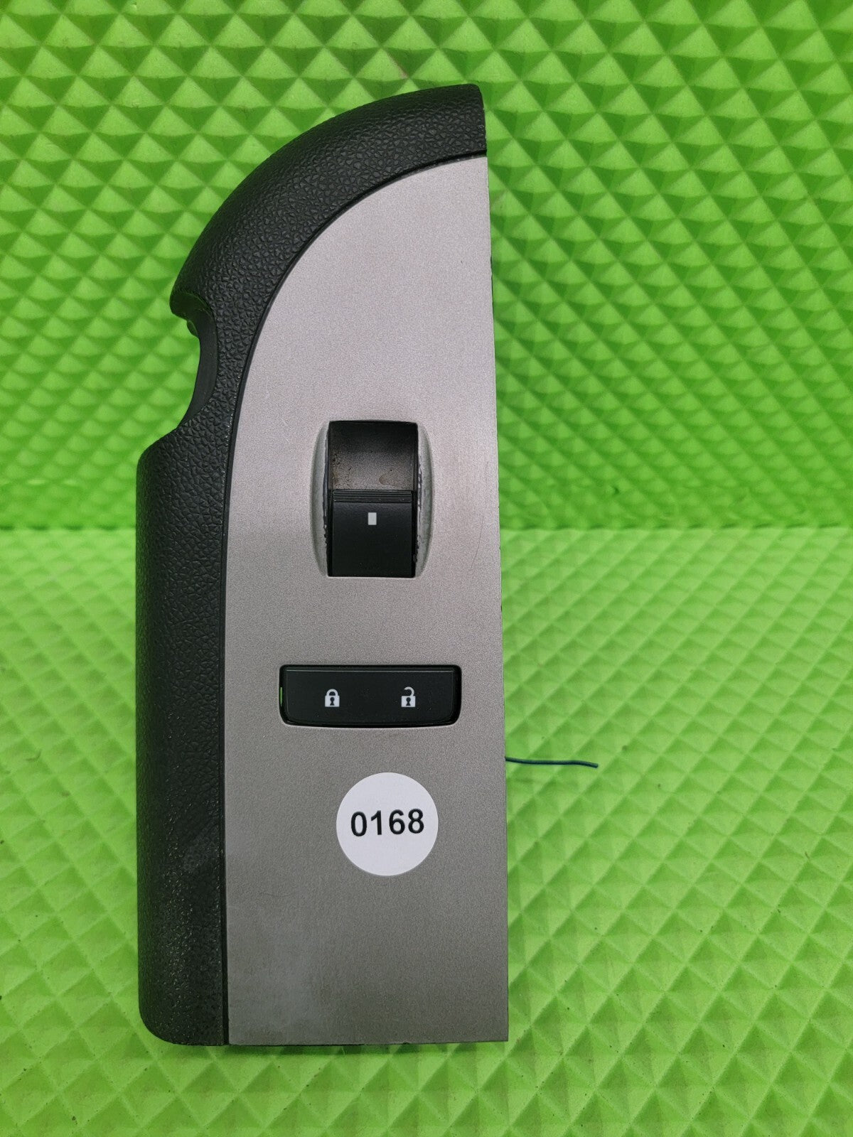 07-10 CHEVY SILVERADO GMC PASSENGER RIGHT SIDE POWER WINDOW SWITCH SILVER WS47