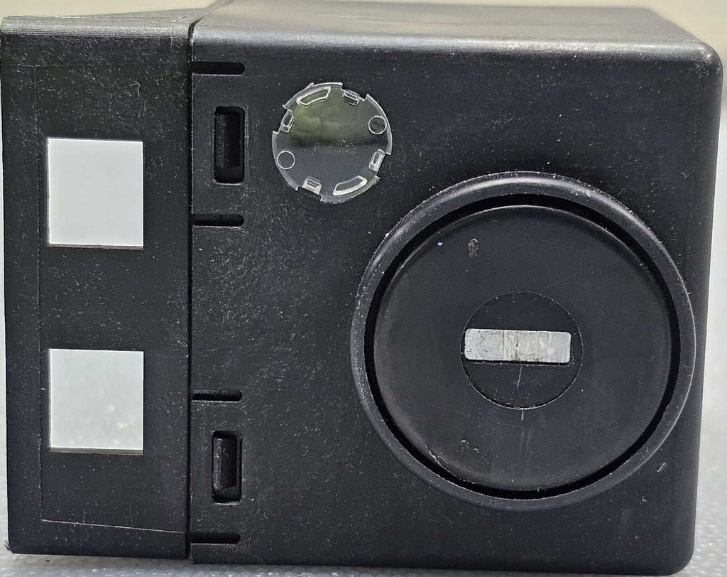🔥1998-2006 Ford Ranger Dash Right Passenger AR Bag On Off Switch Assembly OEM