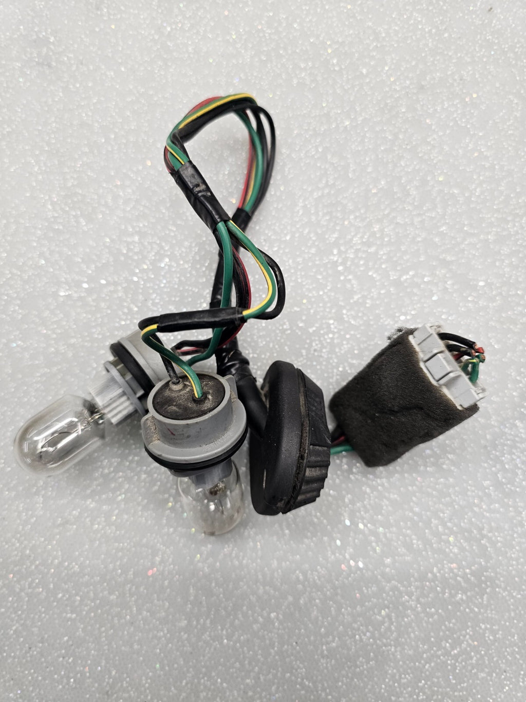 🔥1999 - 2004 Honda Odyssey Tail Light Lamp Wiring Harness Bulb Socket