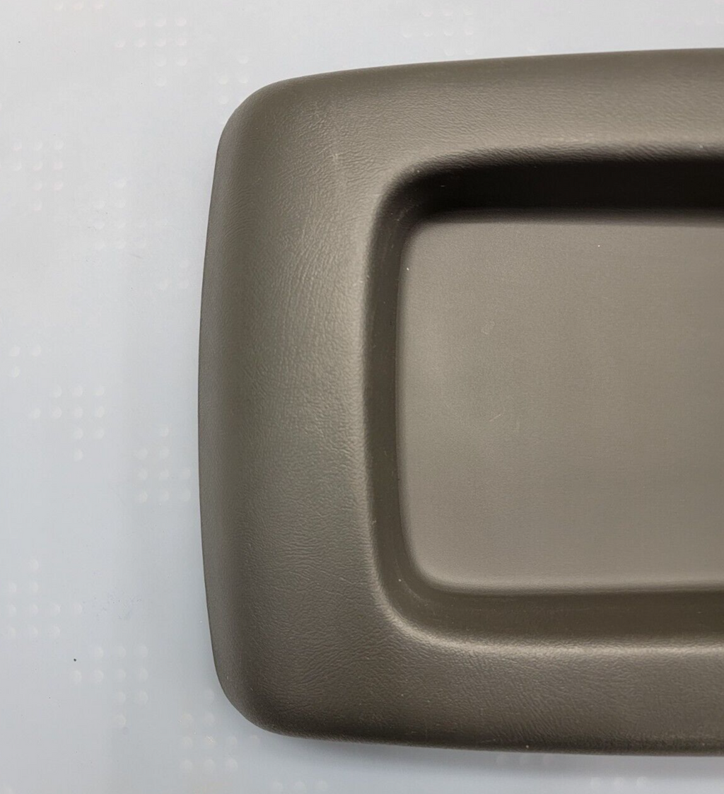 03-06 Chevy SILVERADO SIERRA Center Console Armrest Lid Storage Cover L8 dk grey