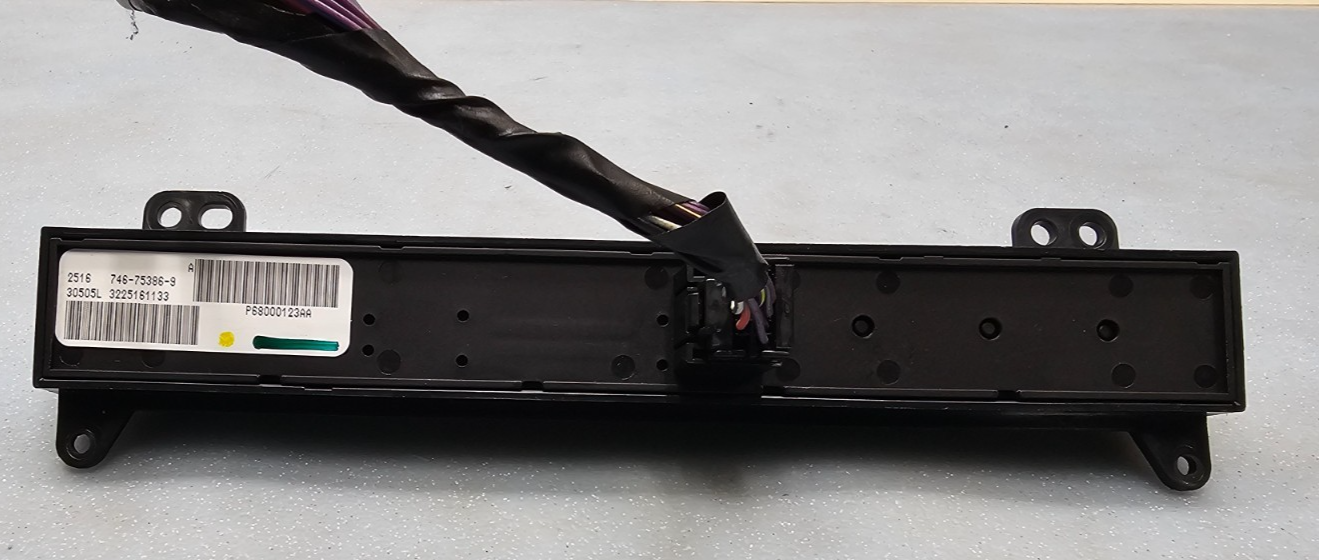 🔥06-07 Grand Cherokee Commander Information Switch Control Instrument Panel