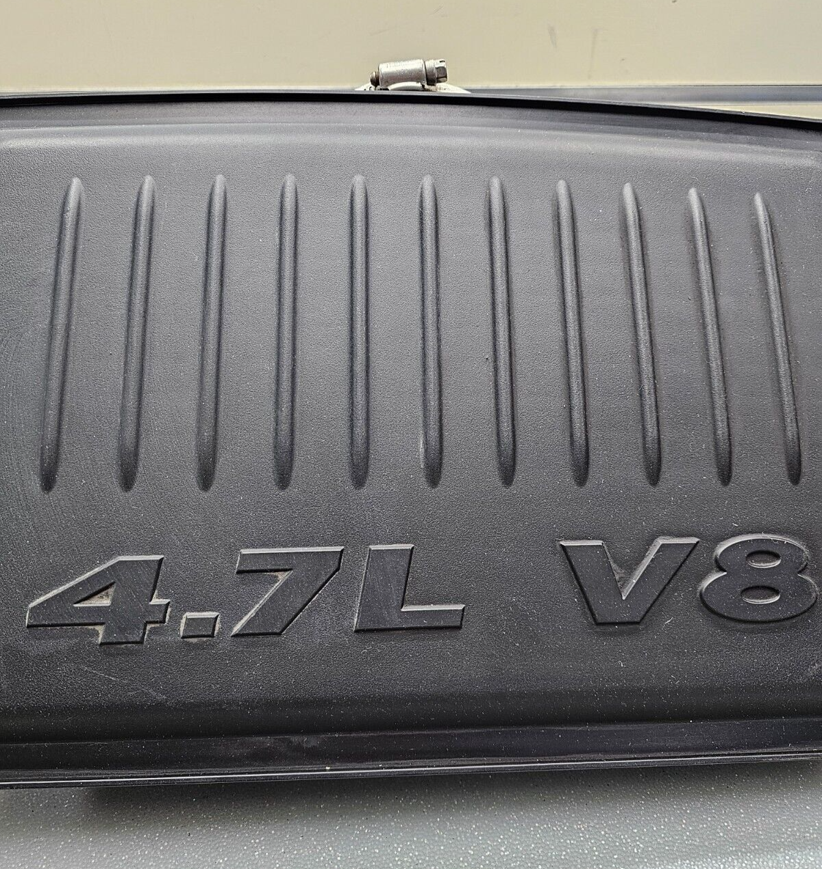 06-07 Jeep Commander Grand Cherokee 4.7L V8 Air Box Resonator OEM/JC
