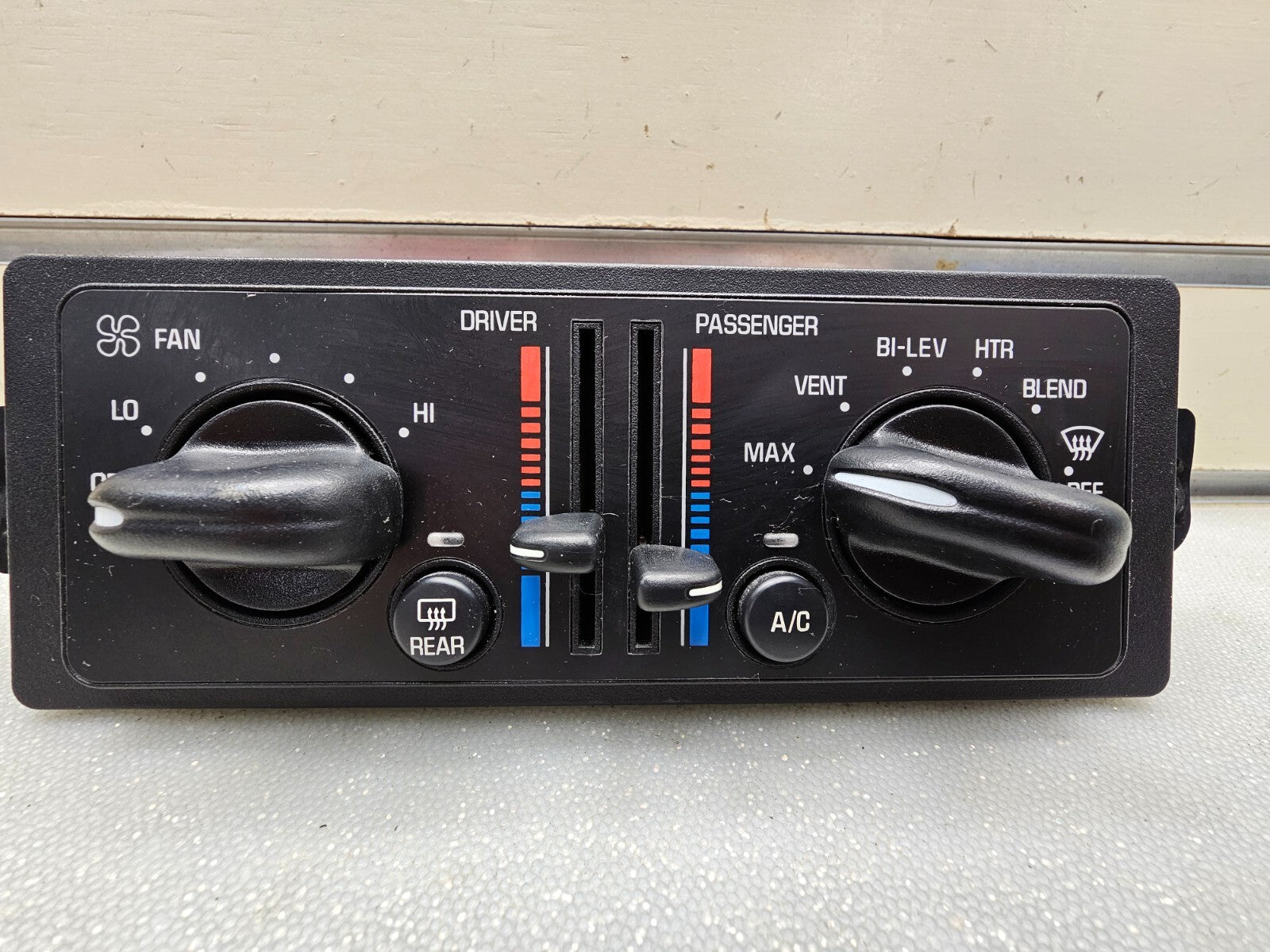 🔥00-05 Buick Regal Century Dash Climate Control Heater Temperature Conditioning
