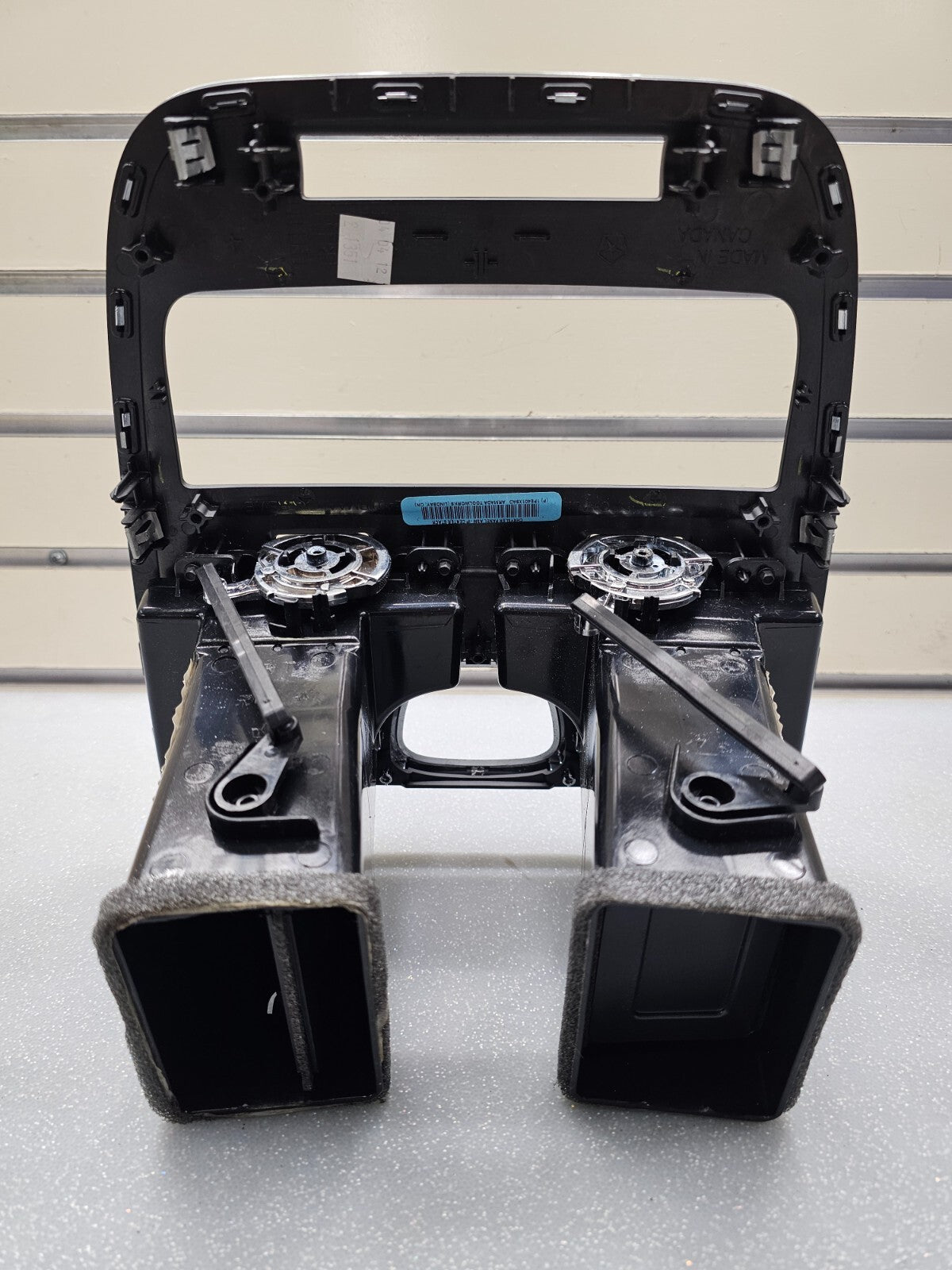 🔥11-16 TOWN COUNTRY GRAND CARAVAN DASH RADIO BEZEL TRIM INSTRUMENT PANEL BLACK