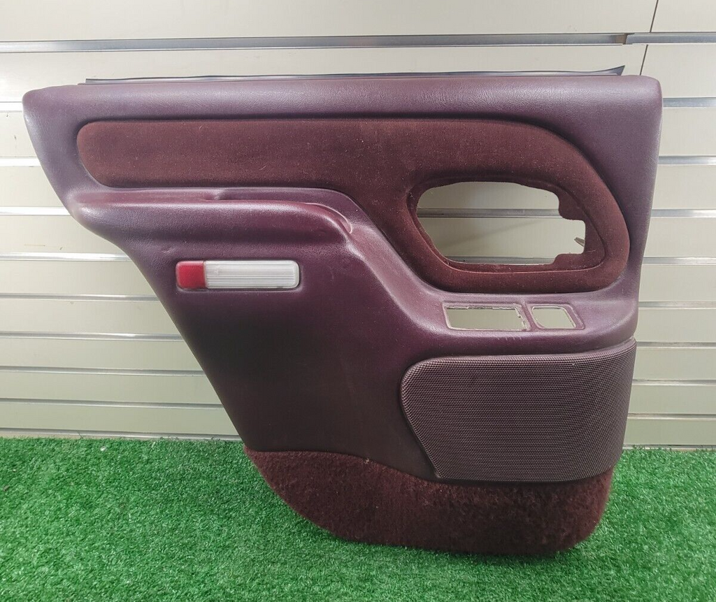 🔥1995-1999 Chevrolet GMC Silverado escalade DOOR PANEL Rear LEFT Auto RED D2