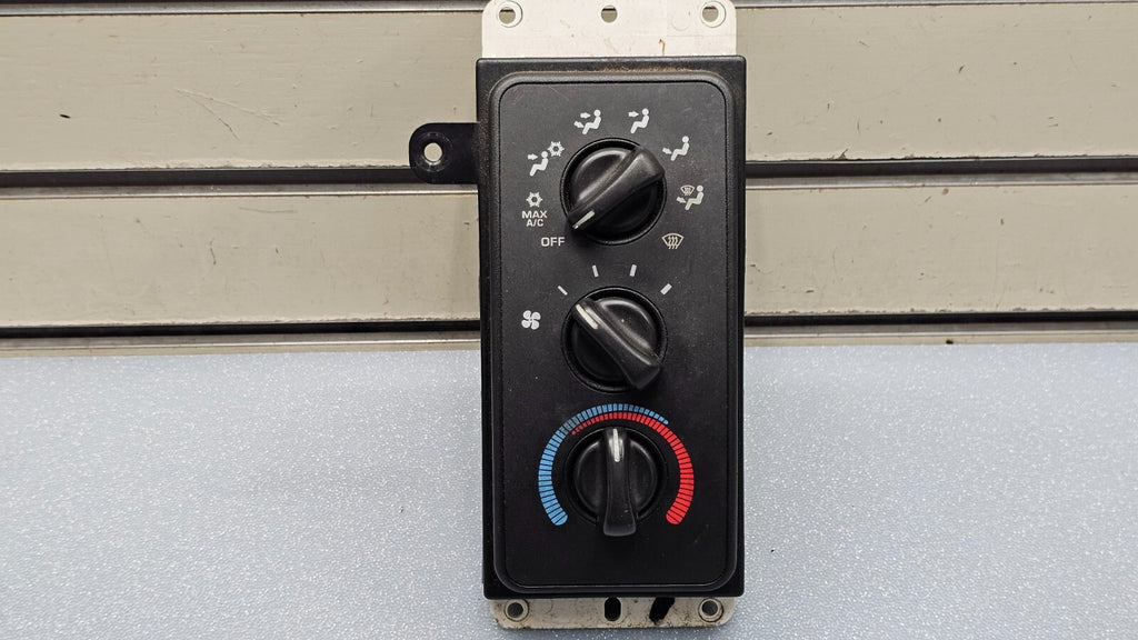 98-01 Dodge RAM Dash AC Heater CLIMATE Temperature Control Conditioning Assembly