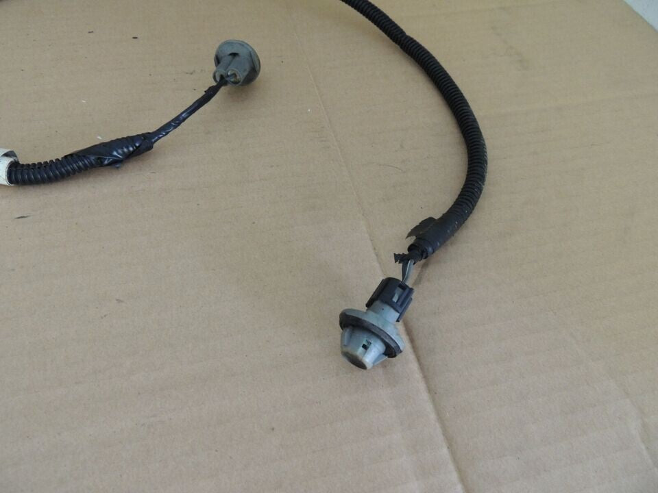 🔥99-06 CHEVY SILVERADO TAHOE GMC SIERRA REAR BUMPER PLATE LICENCE LIGHT HARNESS