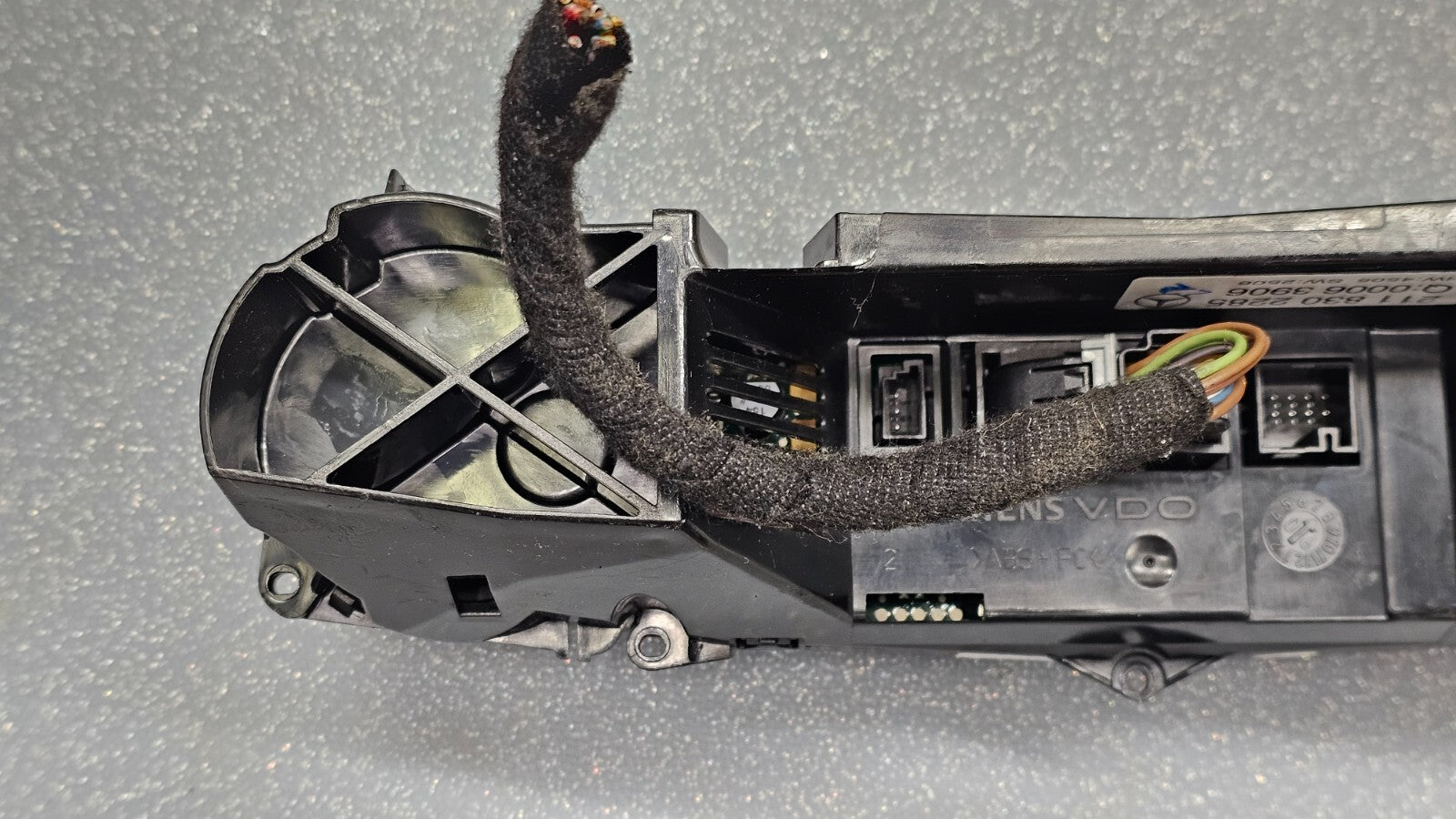 07-09 MERCEDES E280 E300 E320 E350 W211 DASH HEATER CLIMATE TEMPERATURE CONTROL