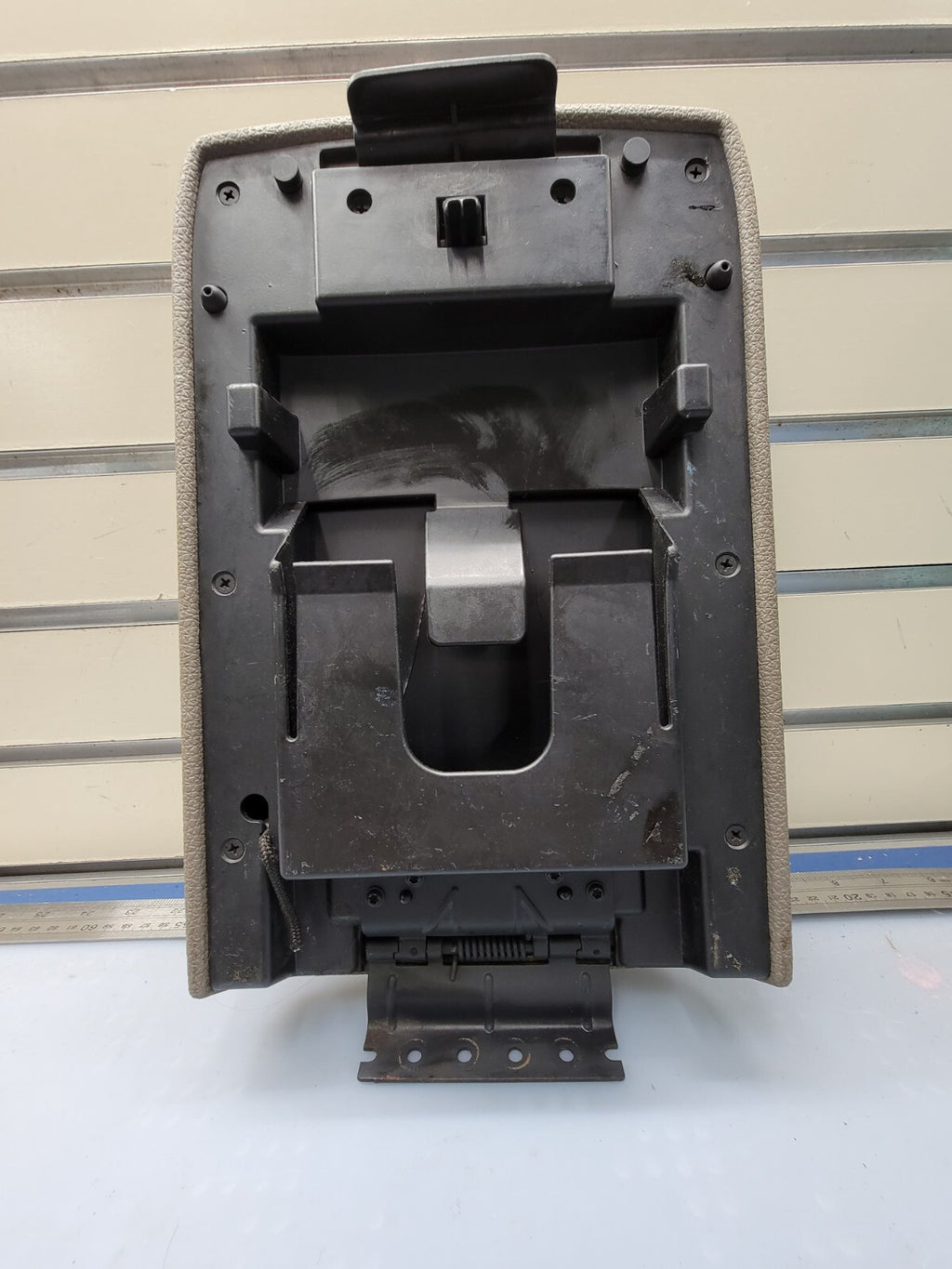 🔥06-09 FORD EXPLORER MERCURY MOUNTINEER CENTER CONSOLE ARM RESTER LID DARK TAN
