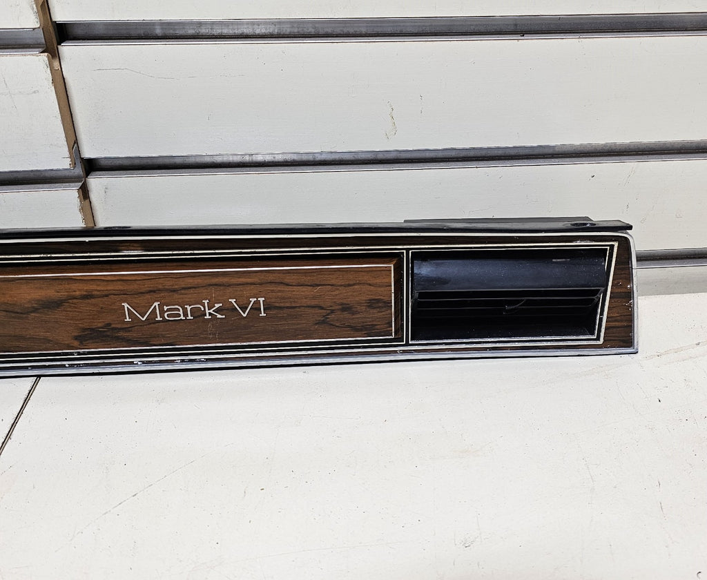 🔥80-83 Mark VI Continental Dash Glove Box Upper Trim Panel Molding Front Wood