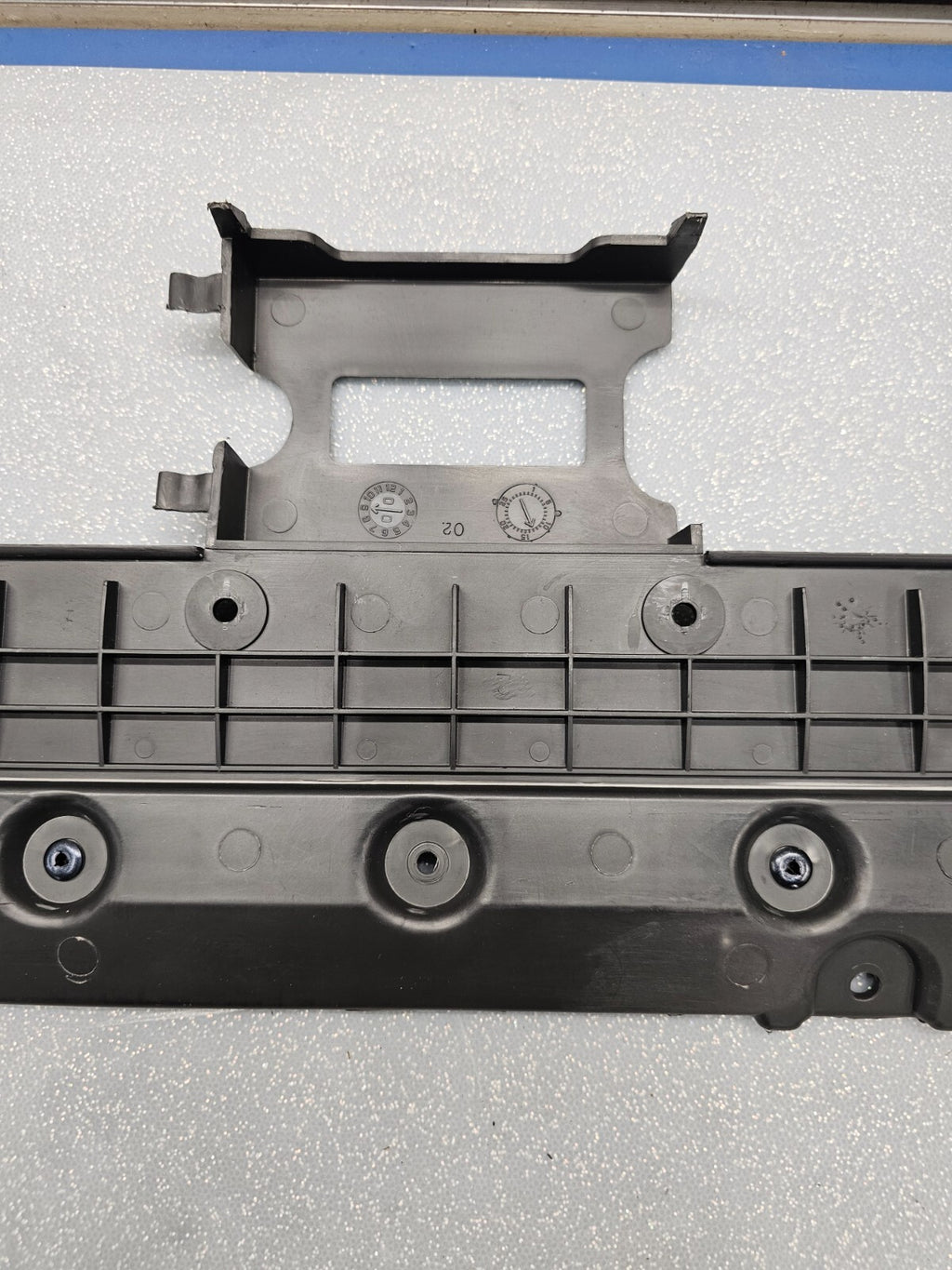 🔥99-09 Montana Uplander Venture Glove Box Storage Compartment Hinge Assembly