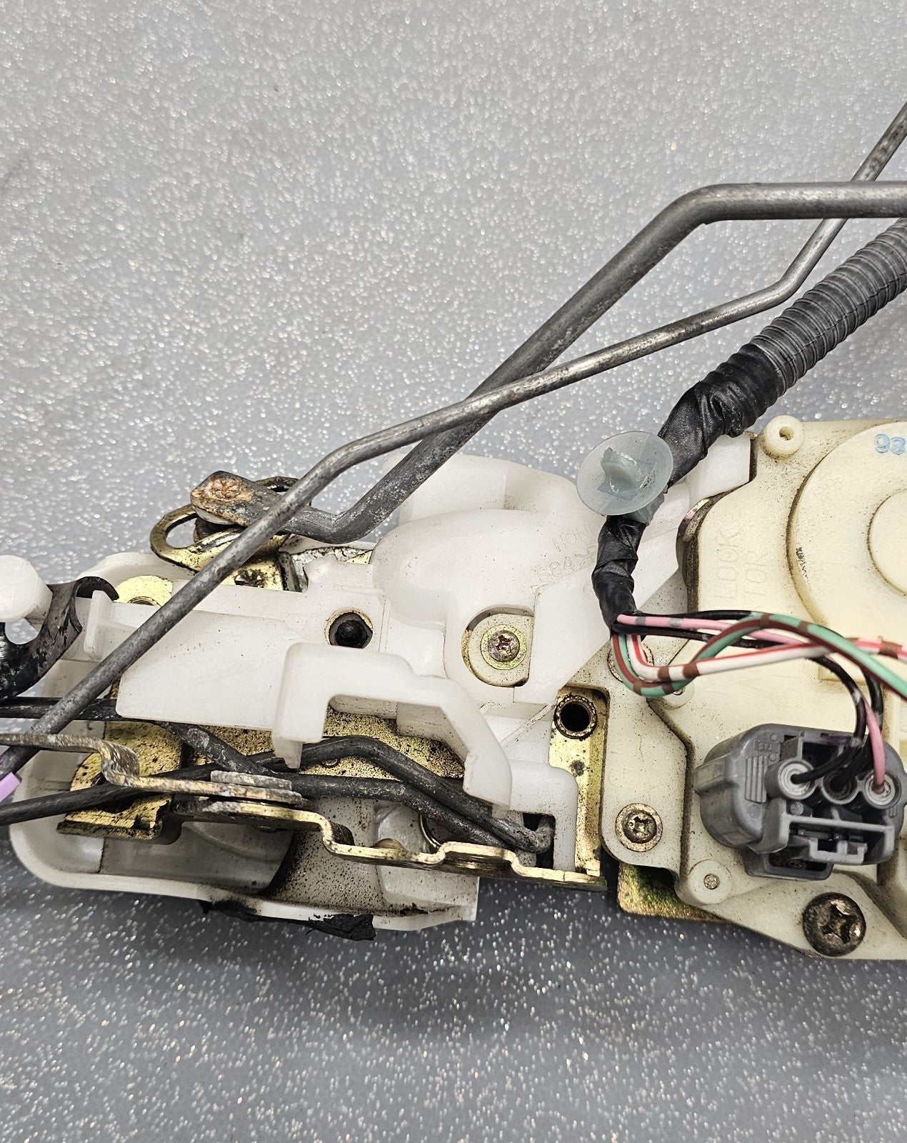 🔥98-02 Honda ACCORD Sedan Left Front driver Door Latch Power Lock Assembly OEM