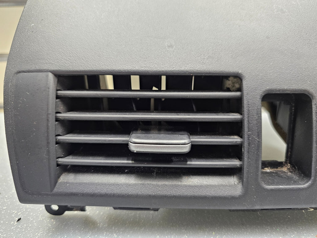 🔥04-08 MAZDA 3 MAZDA3 FRONT CENTER DASH VENT HAZARD BUTTON BEZEL TRIM OEM BLACK