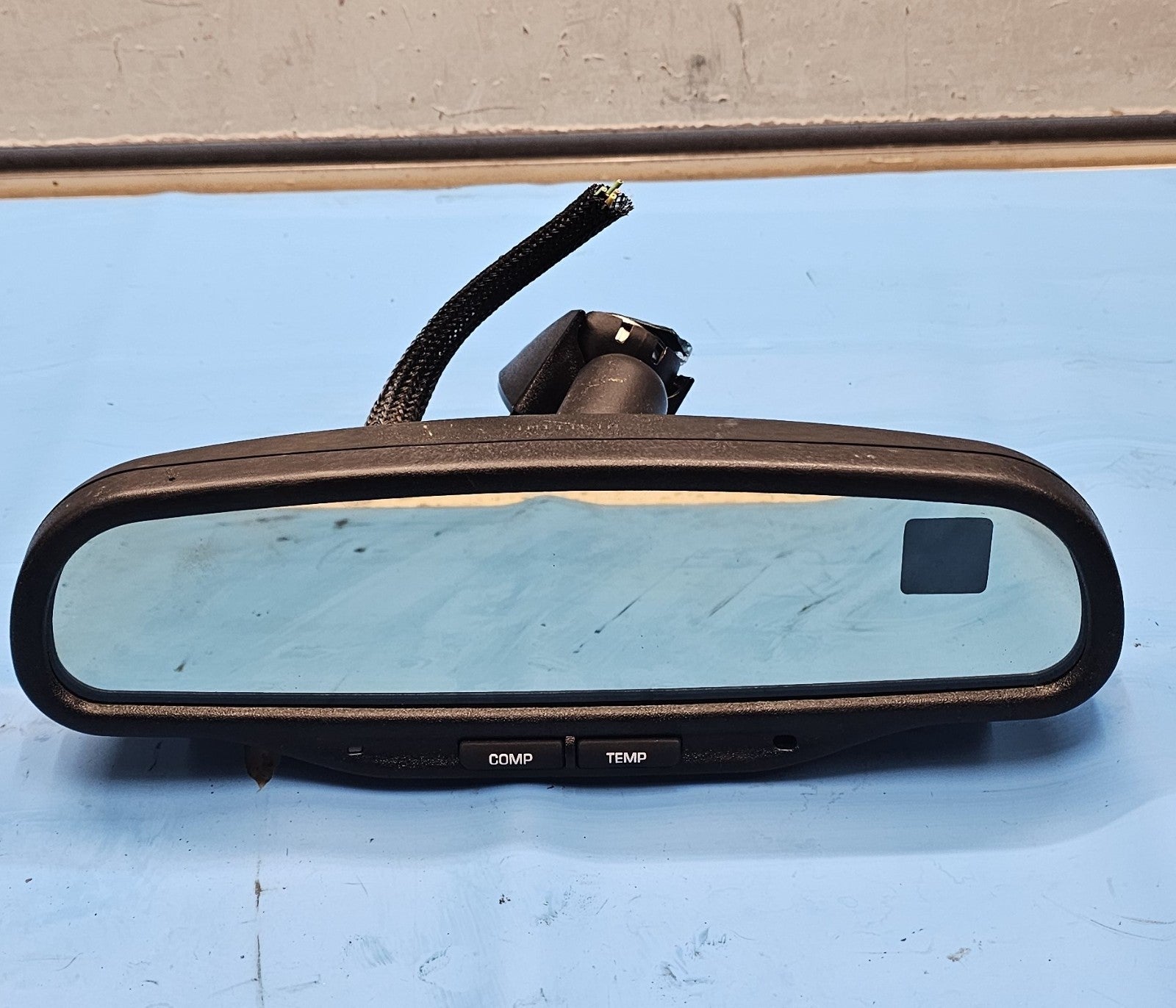 🔥02-05  Saturn Vue Rear View Mirror w Compass & Temp OEM Black