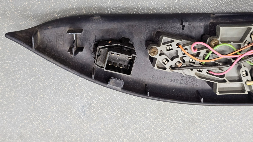 98-02 Crown Victoria Grand Marquis Power Left Driver Master Window Switch Black