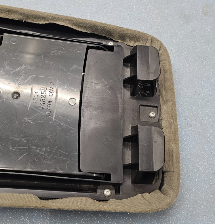 🔥95-05 Chevy Blazer Jimmy Bravada Overhead Console Display Dome Light Map Black