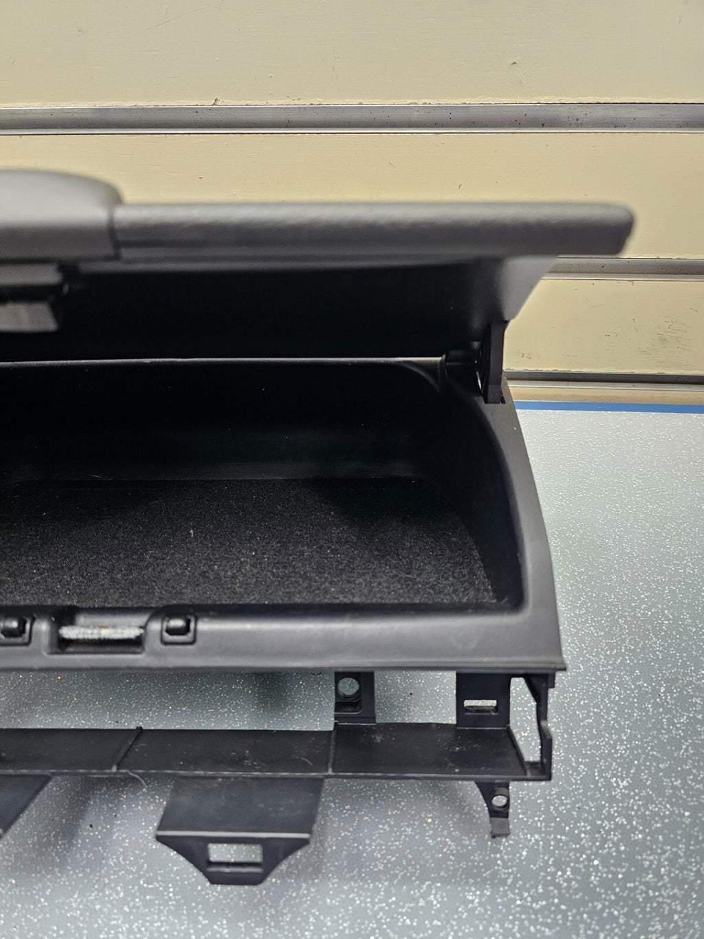 🔥2003-2008 MAZDA 6 Upper Dash Cubby Storage Compartment Black